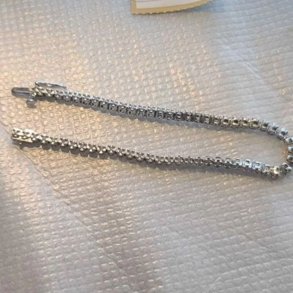 bracelets - Picture 2 of 9